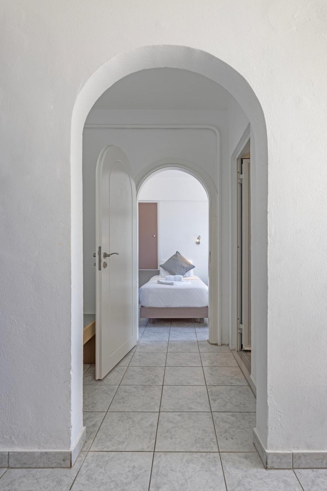 Hotel Nathalie Ixia  Exteriör bild