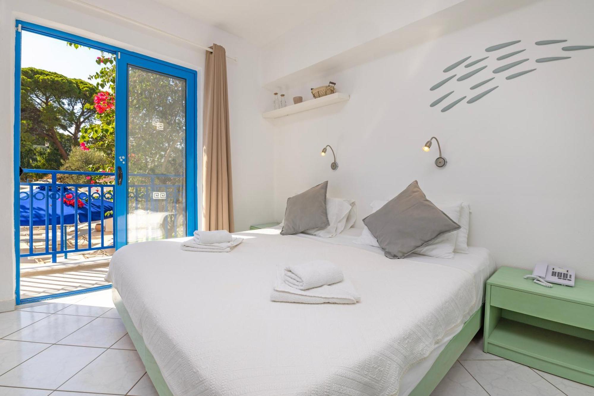Hotel Nathalie Ixia  Exteriör bild